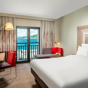 Отель Novotel Bosphorus, Стамбул